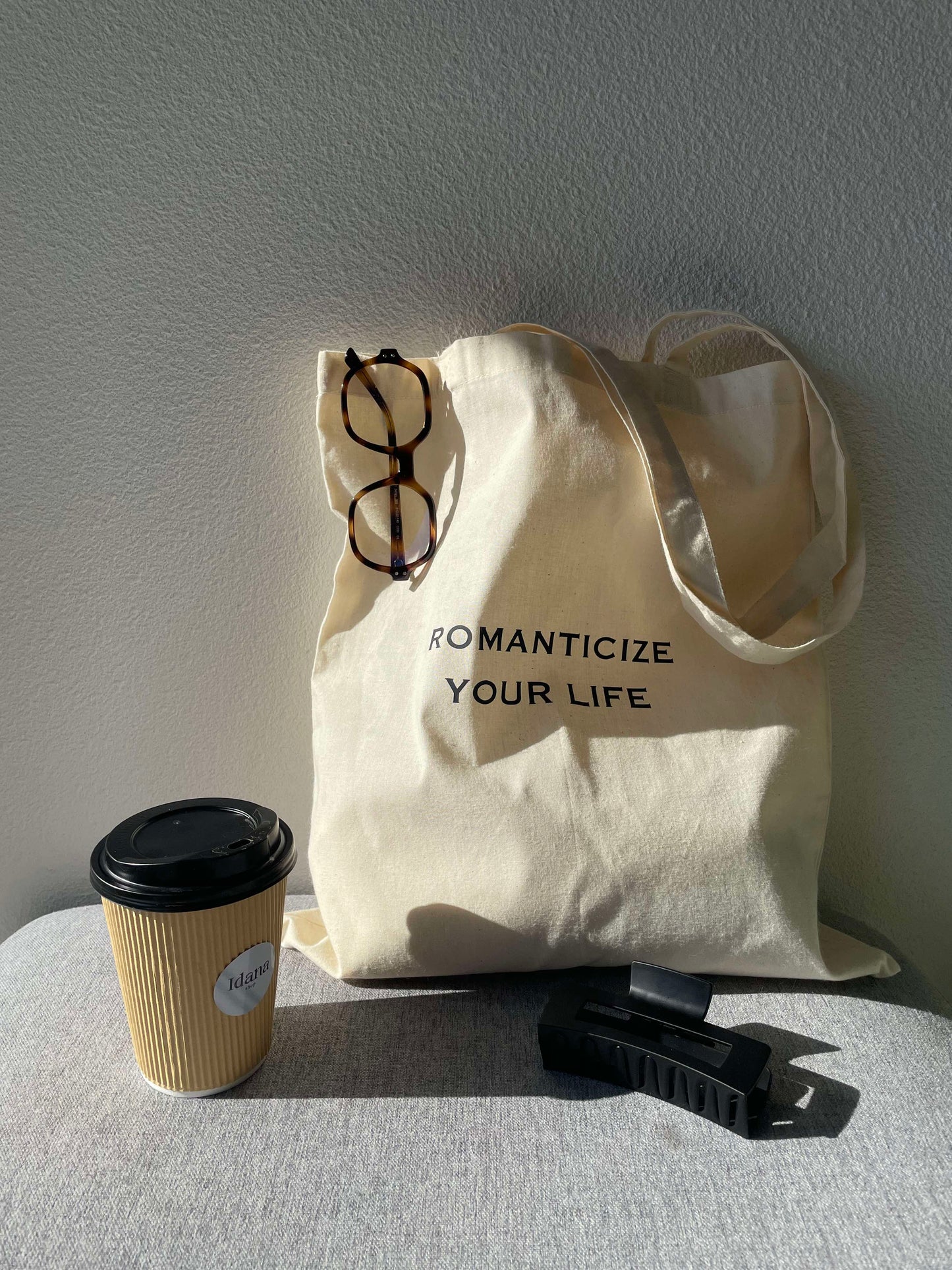 Tote bag Romanticize Your Life 🖤