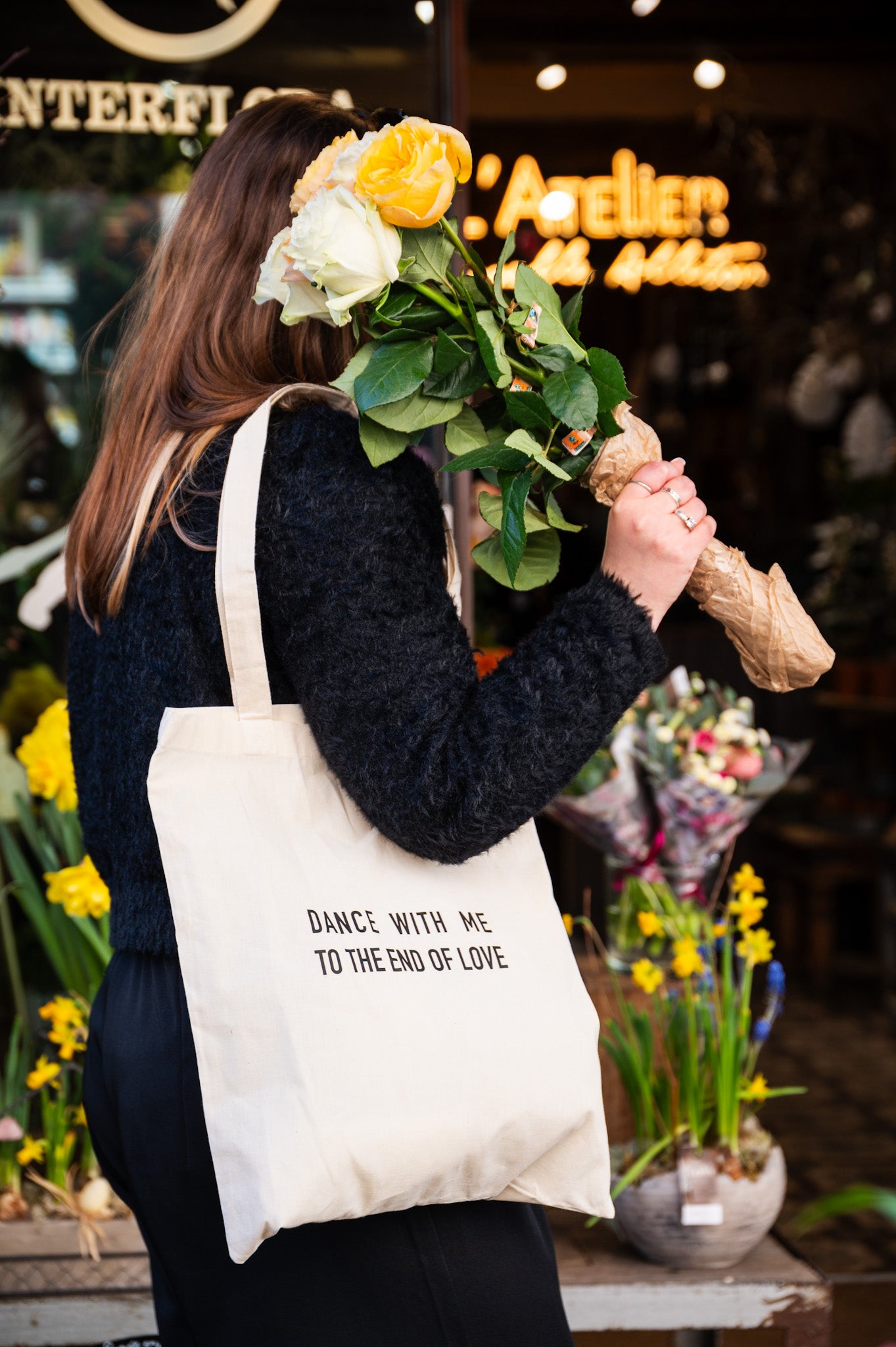 Tote bag Dance with me to the end of love 🖤