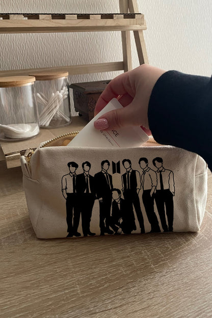 Pochette maquillage K-pop