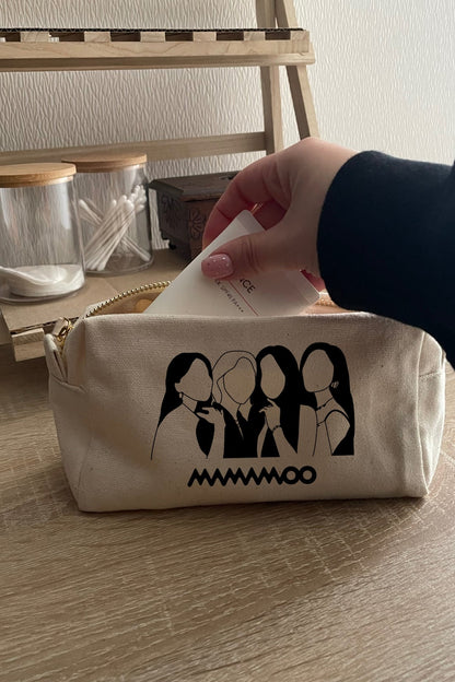 Pochette maquillage K-pop