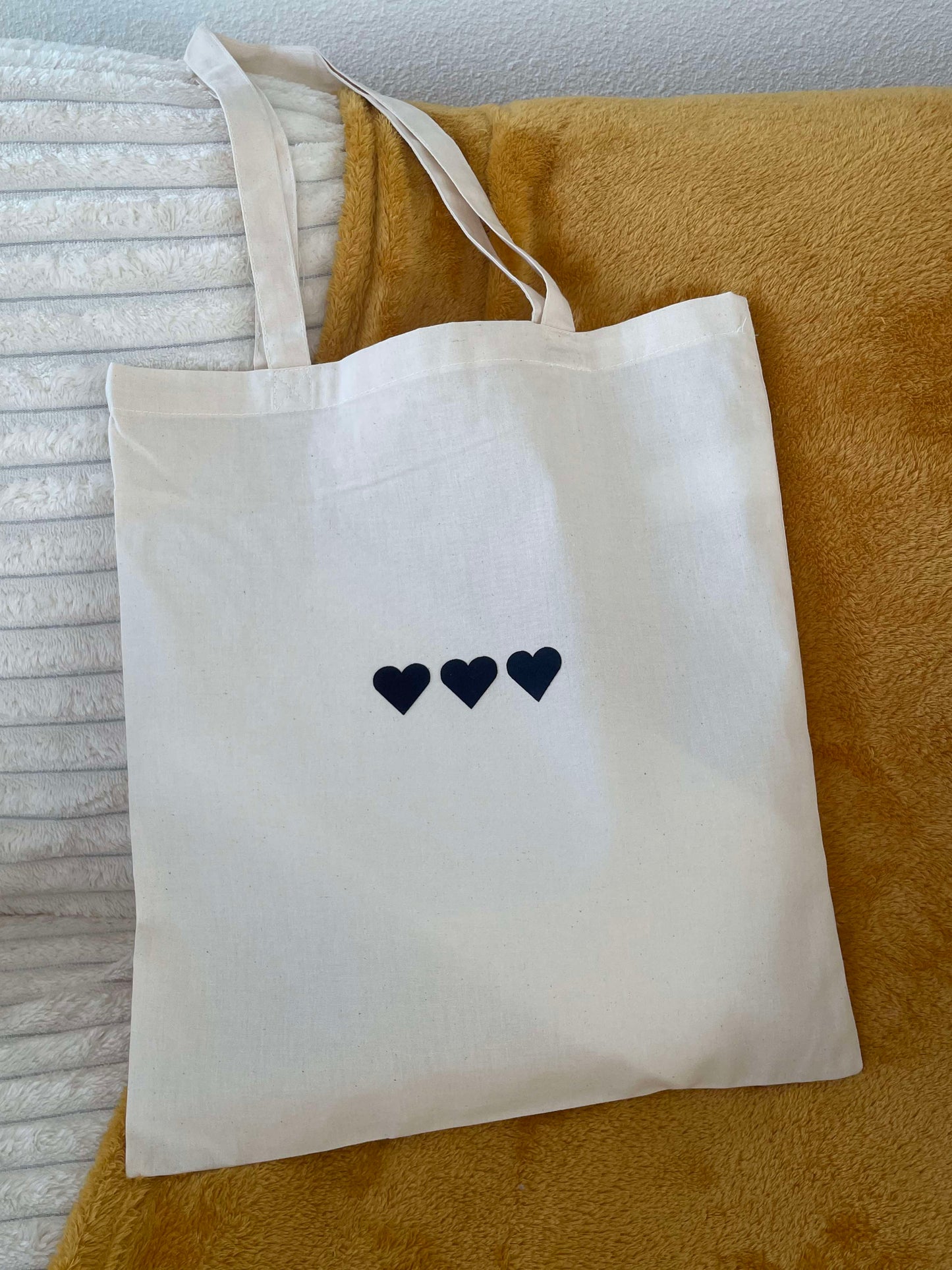 Tote bag illustrations